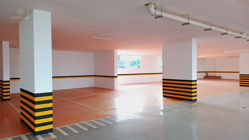 COTAS DO ESTACIONAMENTO POLICLÍNICA - PIO DE PIETRELCINA: 5ª foto da galeria de imagens do imóvel