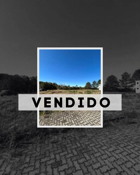 Terreno á venda!: 1ª foto da galeria de imagens do imóvel