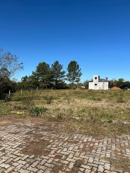 Terreno á venda!: 3ª foto da galeria de imagens do imóvel