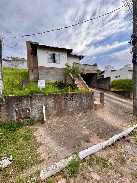 Casa á Venda ou Aluguel!: 3ª foto da galeria de imagens do imóvel