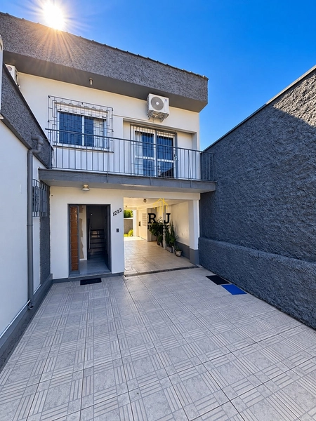 Casa para Alugar: 2ª foto da galeria de imagens do imóvel