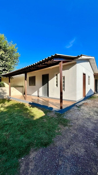 Casa a Venda : 1ª foto da galeria de imagens do imóvel