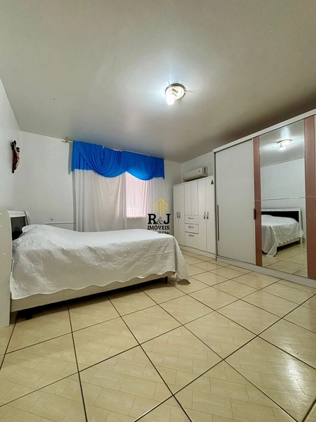 Casa a Venda : 17ª foto da galeria de imagens do imóvel