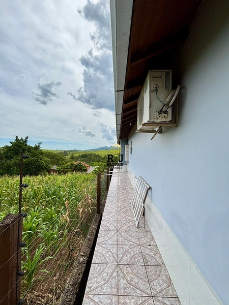 Casa a Venda : 8ª foto da galeria de imagens do imóvel