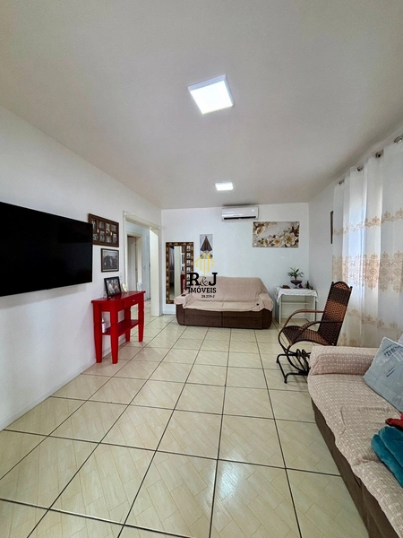 Casa a Venda : 13ª foto da galeria de imagens do imóvel