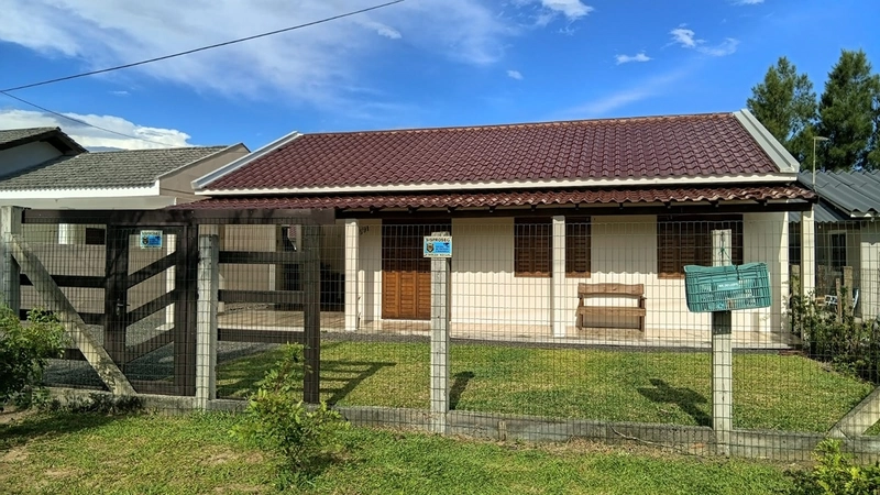 Casa a venda em Tramandaí!: 2ª foto da galeria de imagens do imóvel