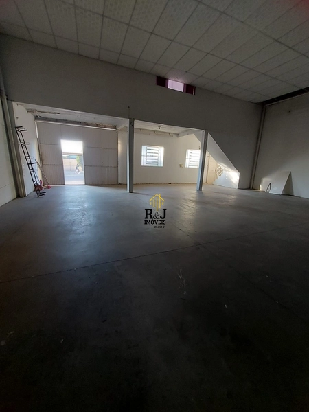 Pavilhão á Venda!: 13ª foto da galeria de imagens do imóvel