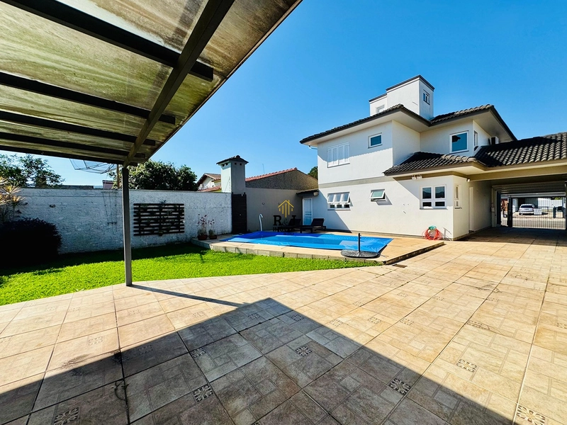 Casa a Venda : 16ª foto da galeria de imagens do imóvel