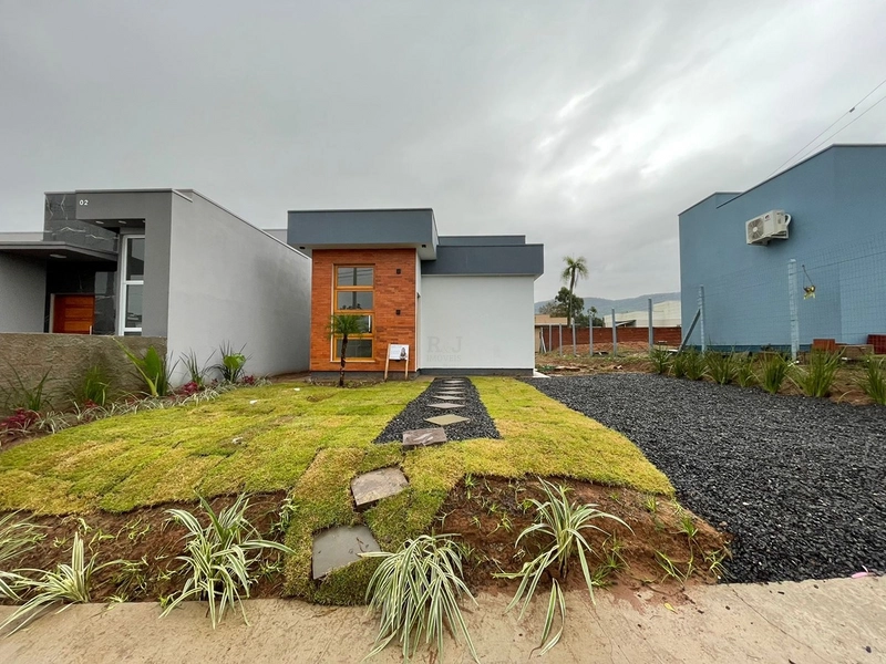 Casa a Venda em Araricá: 1ª foto da galeria de imagens do imóvel