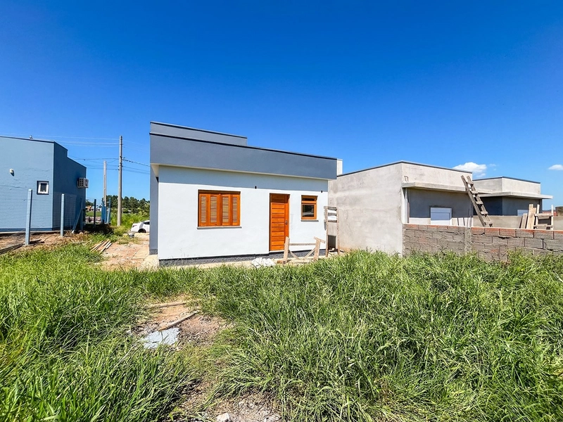 Casa a Venda em Araricá: 4ª foto da galeria de imagens do imóvel