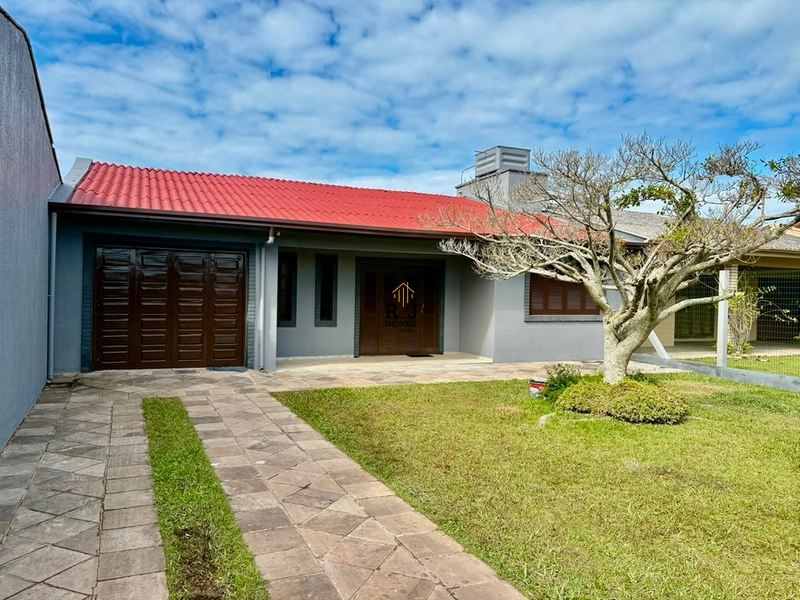 Casa em Tramandaí á Venda!: 1ª foto da galeria de imagens do imóvel