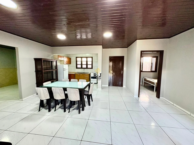 Casa em Tramandaí á Venda!: 5ª foto da galeria de imagens do imóvel