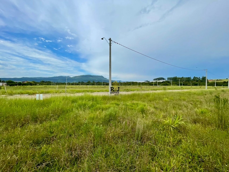 Terreno á Venda: 1ª foto da galeria de imagens do imóvel