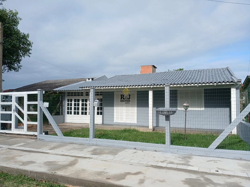 Casa á venda em Imbé!: 1ª foto da galeria de imagens do imóvel