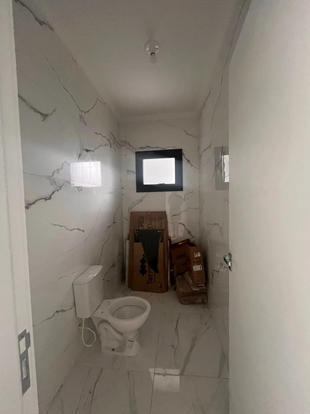 Casa a Venda : 10ª foto da galeria de imagens do imóvel