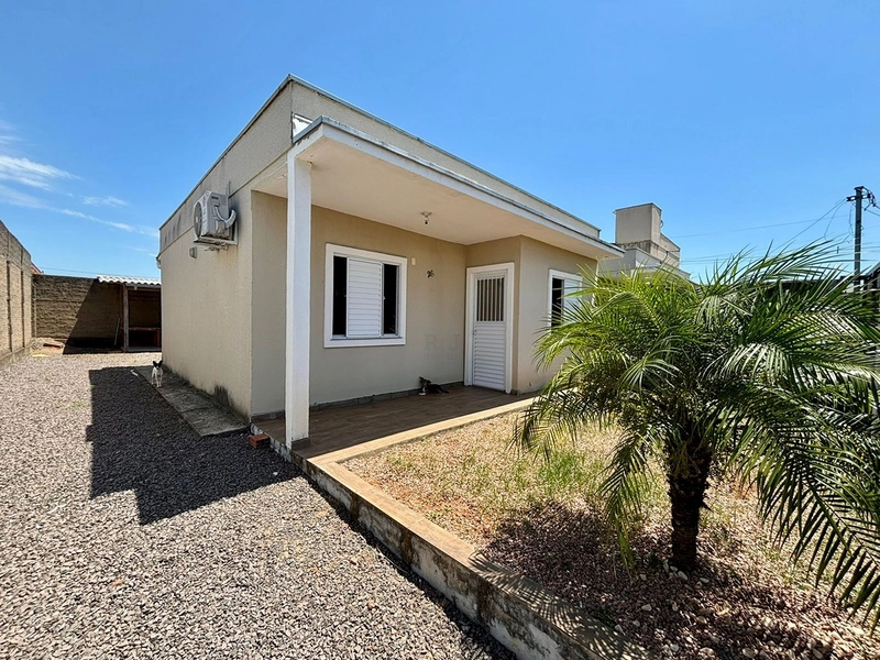 Casa a Venda : 2ª foto da galeria de imagens do imóvel