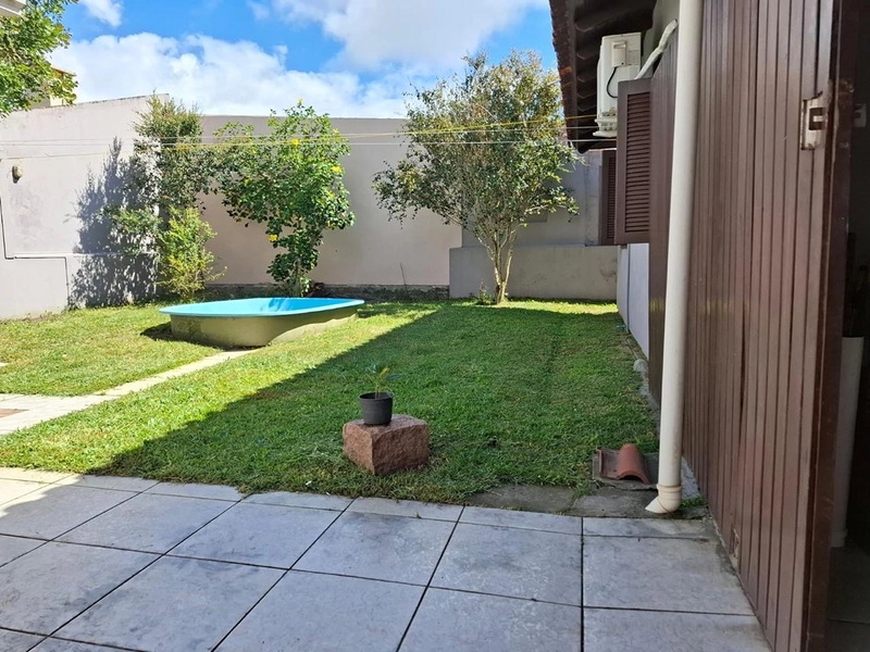 Vende-se casa na Praia Atlântida Sul : 18ª foto da galeria de imagens do imóvel