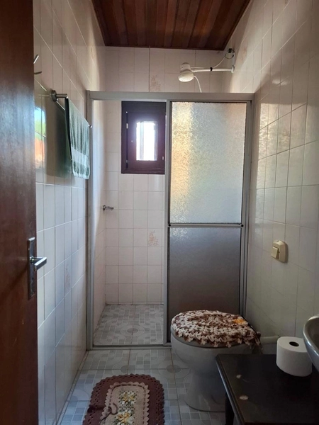 Vende-se casa na Praia Atlântida Sul : 9ª foto da galeria de imagens do imóvel