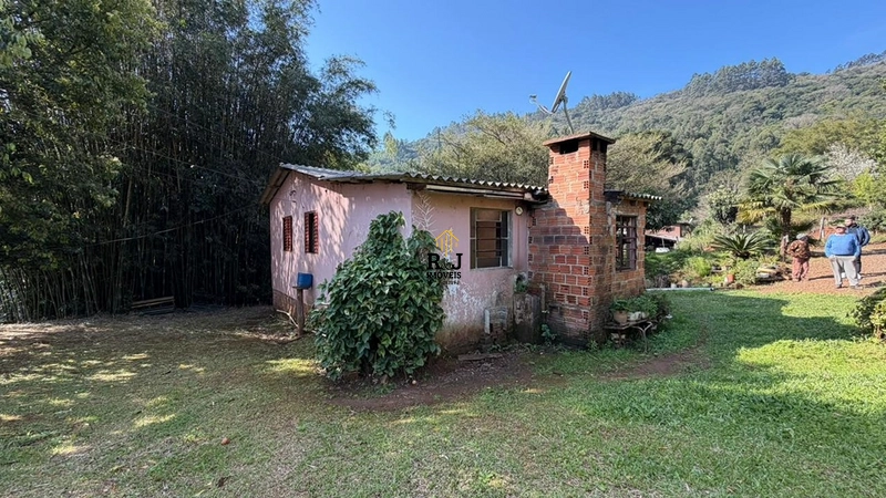 Chácara á Venda em Bela hu: 10ª foto da galeria de imagens do imóvel