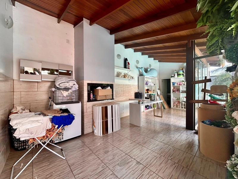 Casa a Venda : 15ª foto da galeria de imagens do imóvel