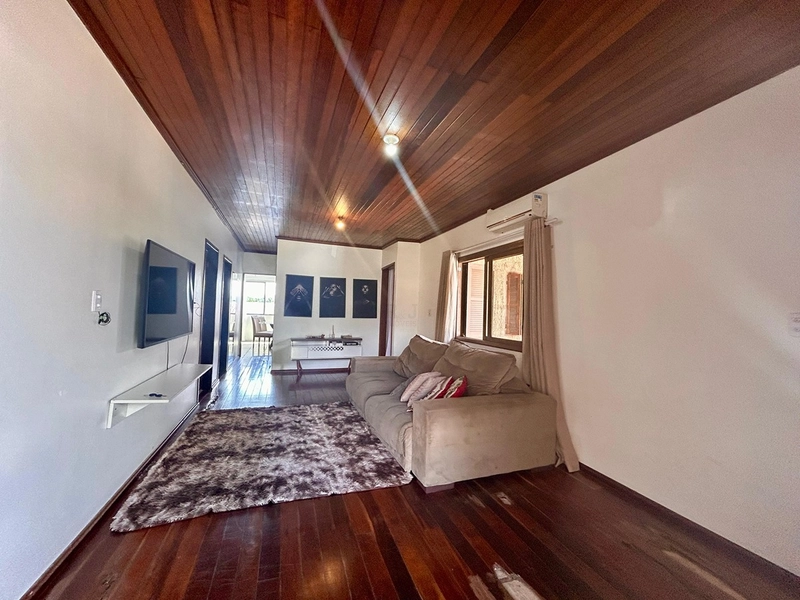 Casa a Venda : 5ª foto da galeria de imagens do imóvel