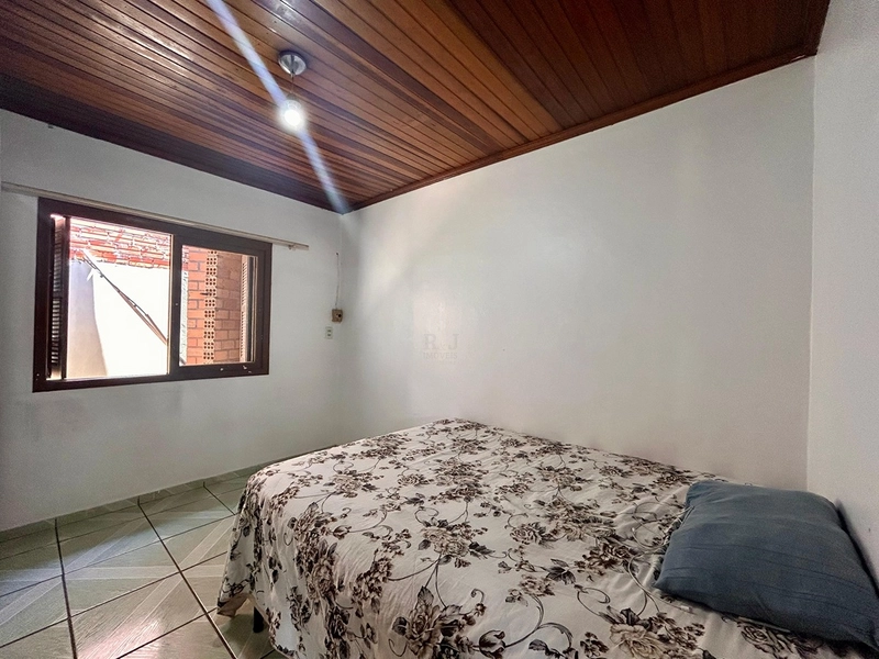 Casa a Venda : 7ª foto da galeria de imagens do imóvel