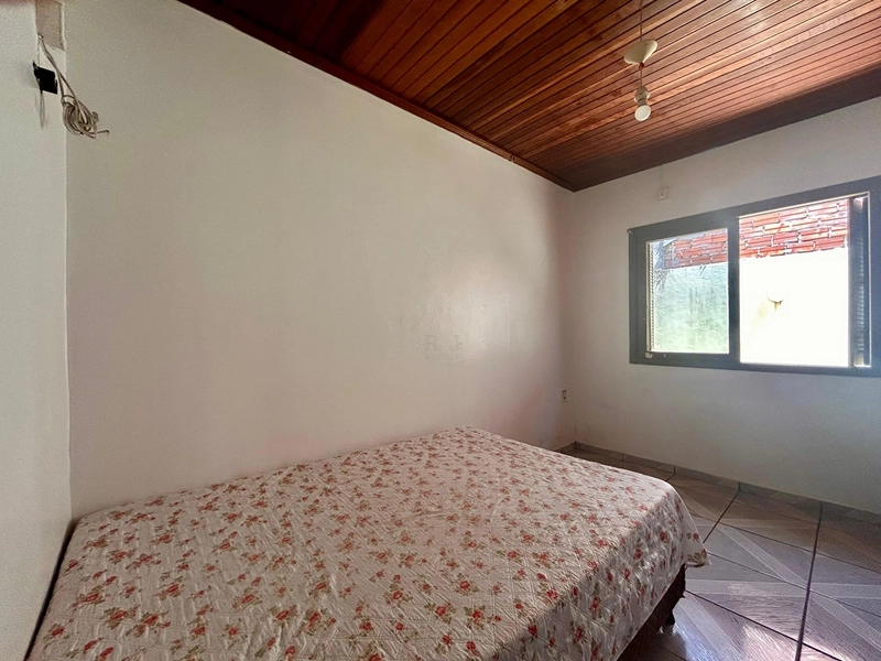 Casa a Venda : 8ª foto da galeria de imagens do imóvel