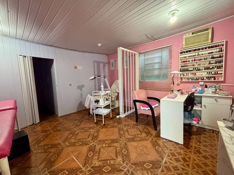 Casa a Venda : 10ª foto da galeria de imagens do imóvel