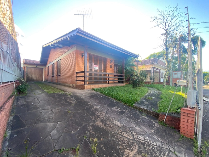 Vende-se Casa em Sapiranga/Centenário: 1ª foto da galeria de imagens do imóvel