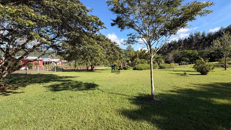 Chácara á venda no Centenário : 5ª foto da galeria de imagens do imóvel