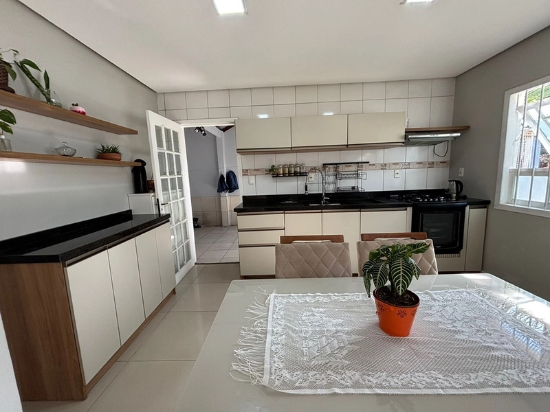 Casa 2 dormitórios com suíte episcina: 7ª foto da galeria de imagens do imóvel