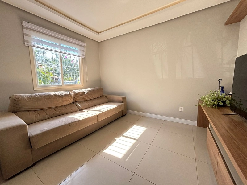 Casa 2 dormitórios com suíte episcina: 5ª foto da galeria de imagens do imóvel