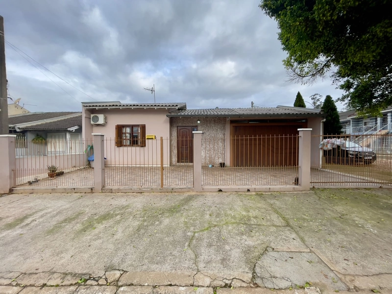 Casa de 3 dormitórios bairro Jardim do Bosque: 1ª foto da galeria de imagens do imóvel