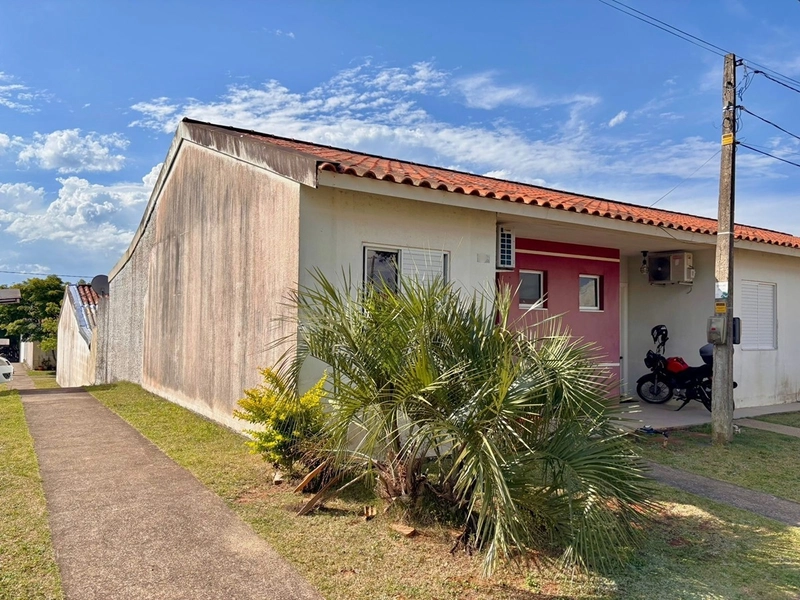 Casa em condomínio: 2ª foto da galeria de imagens do imóvel