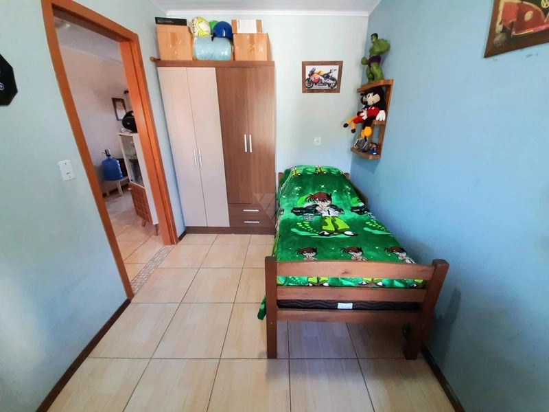 Casa no bairro Auxiliadora: 6ª foto da galeria de imagens do imóvel