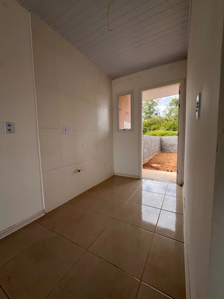 Casa 2 dormitórios: 5ª foto da galeria de imagens do imóvel