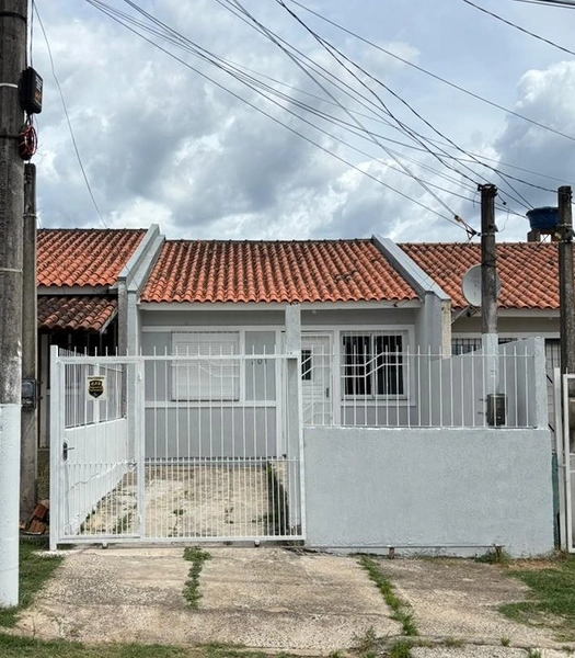 Casa 2 dormitórios com pátio no bairro Moradas do Bosque, Cachoeirinha: 2ª foto da galeria de imagens do imóvel