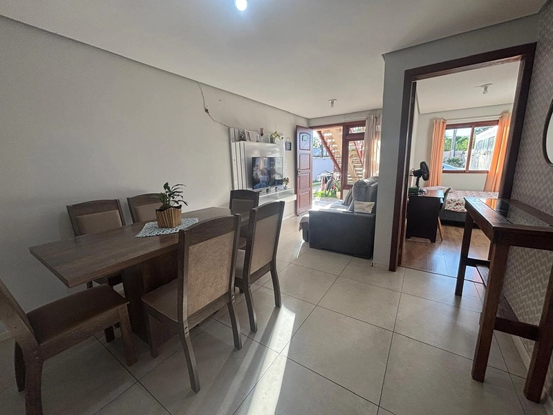 Apartamento térreo com pátio privativo: 3ª foto da galeria de imagens do imóvel