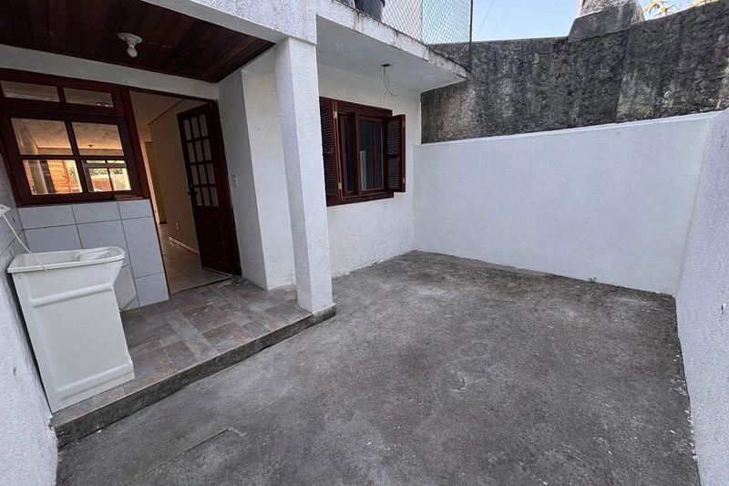 Apartamento térreo com pátio privativo: 8ª foto da galeria de imagens do imóvel