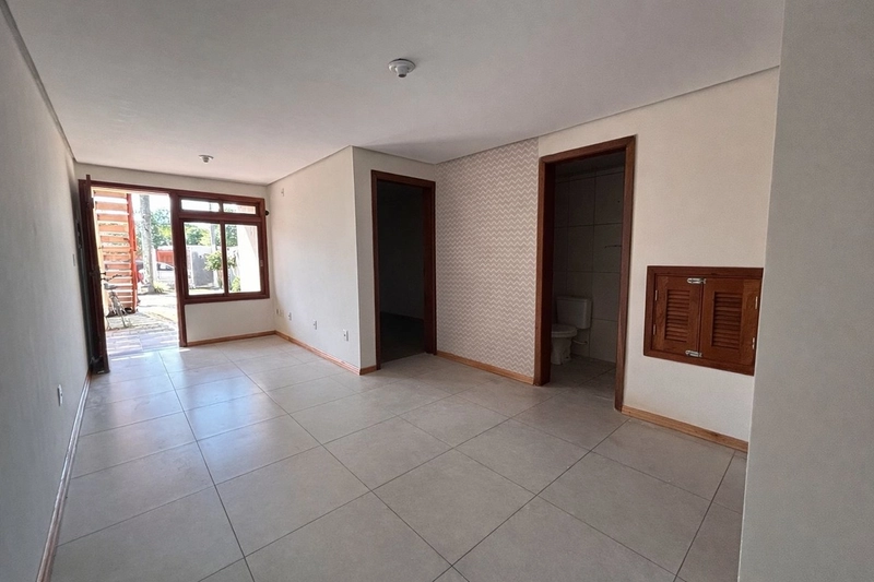 Apartamento térreo com pátio privativo: 3ª foto da galeria de imagens do imóvel