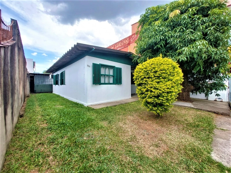 Casa 3 dormitórios no bairro Morada do Vale III: 1ª foto da galeria de imagens do imóvel