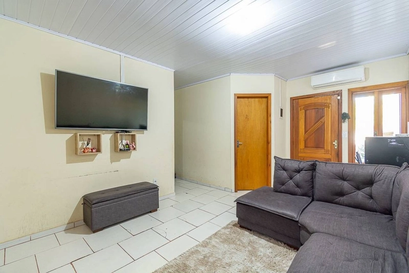 Casa de 2 dormitórios no bairro Recanto das Taquareiras: 3ª foto da galeria de imagens do imóvel