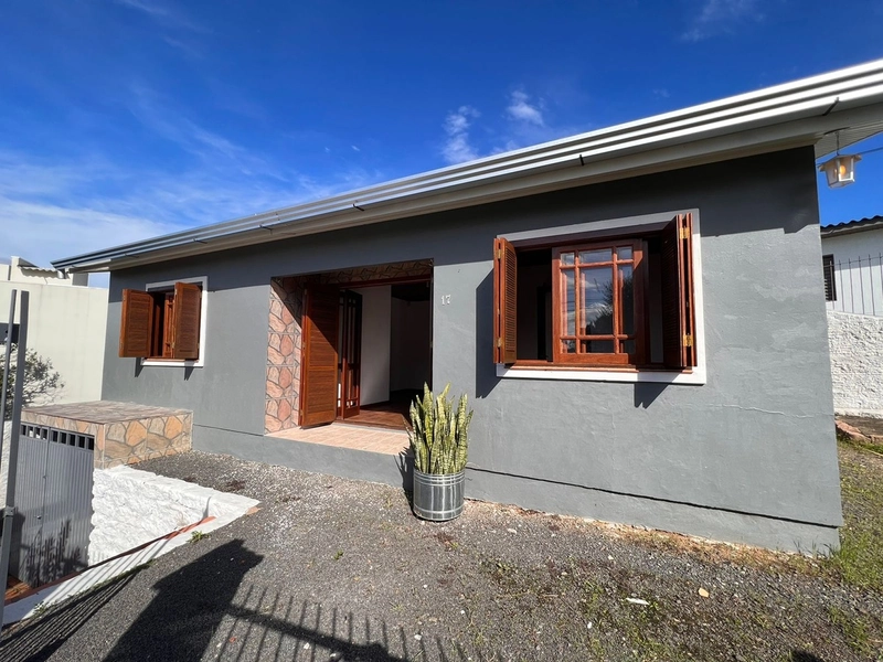 Casa de Esquina 3 Dormitórios em Gravatai, no Bairro Bom Princípio: 3ª foto da galeria de imagens do imóvel