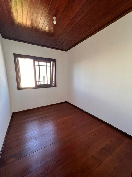 Casa de Esquina 3 Dormitórios em Gravatai, no Bairro Bom Princípio: 6ª foto da galeria de imagens do imóvel