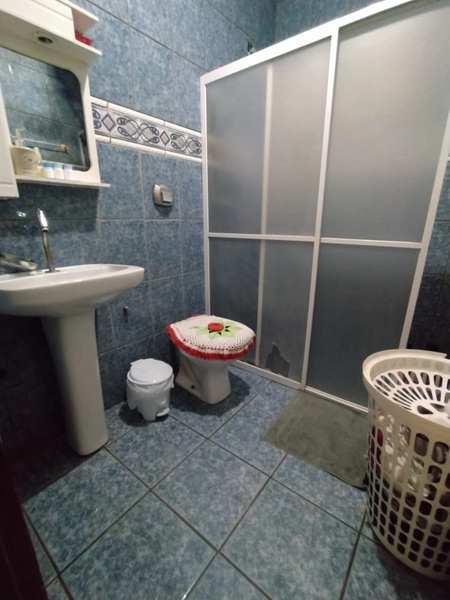 Três casas no mesmo terreno no Jardim Betânia: 5ª foto da galeria de imagens do imóvel