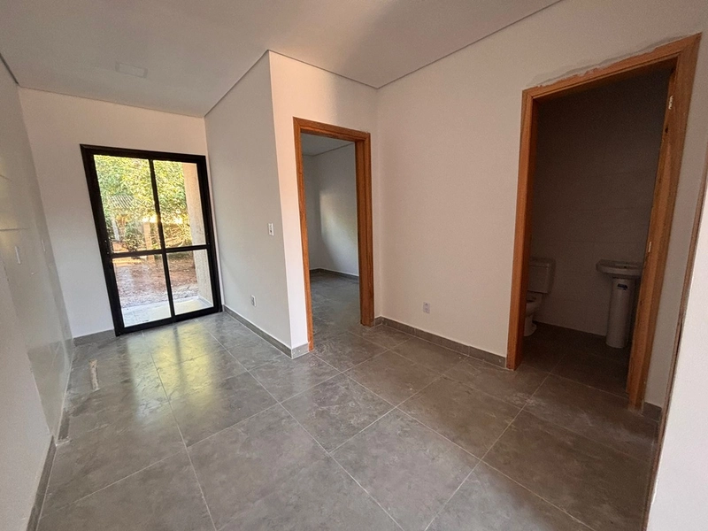 Casa 2 dormitórios com pátio no bairro Mato Alto: 6ª foto da galeria de imagens do imóvel