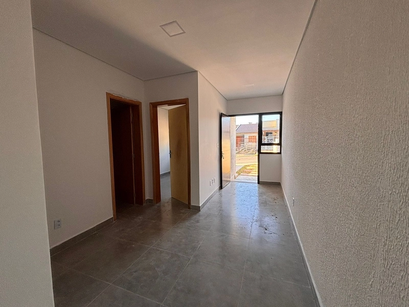 Casa 2 dormitórios com pátio no bairro Mato Alto: 4ª foto da galeria de imagens do imóvel