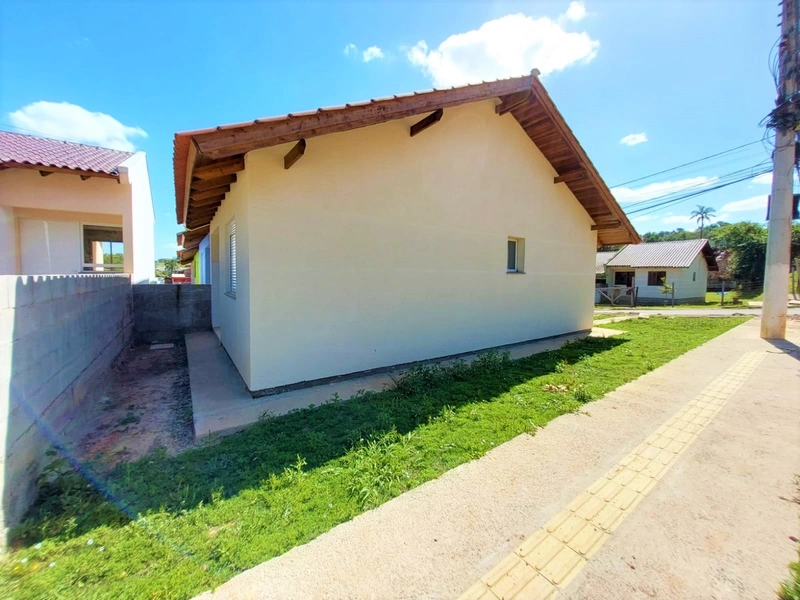 Casas no Parque Pioneiro: 3ª foto da galeria de imagens do imóvel