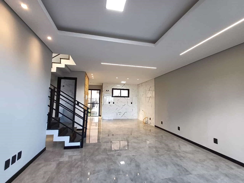 Sobrado 3 dormitórios Condomínio Águas Claras: 4ª foto da galeria de imagens do imóvel