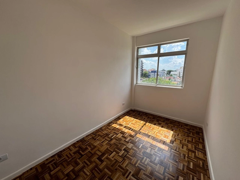 APARTAMENTO ESPAÇOSO VILA IZABEL CURITIBA: 14ª foto da galeria de imagens do imóvel